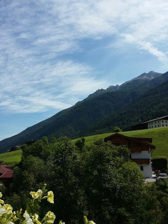 Haus Pinnistor Neustift im Stubaital Buitenkant foto