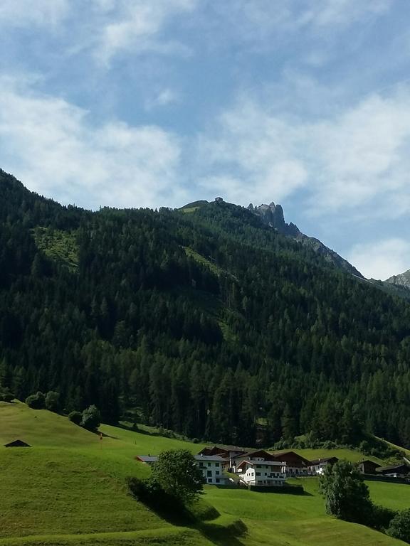 Haus Pinnistor Neustift im Stubaital Buitenkant foto