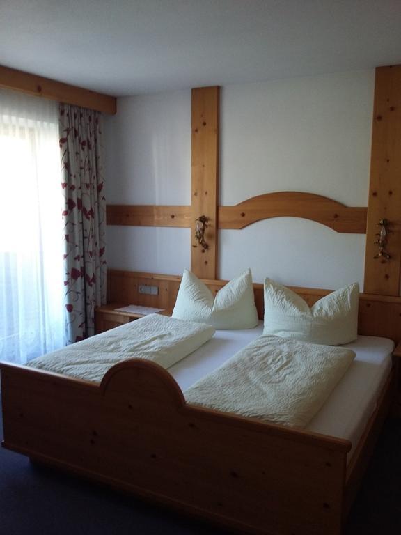 Haus Pinnistor Neustift im Stubaital Buitenkant foto